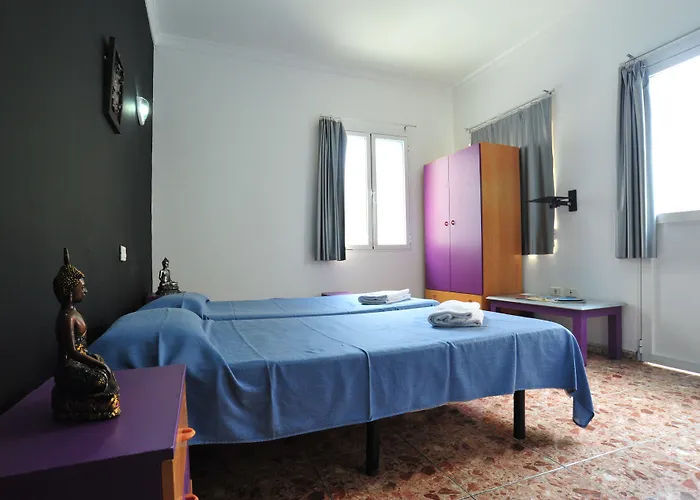 Πανσιόν Alcaravaneras (adults Only)