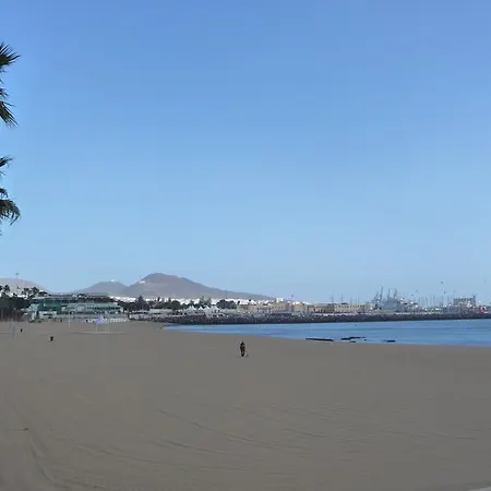 Pensión Alcaravaneras