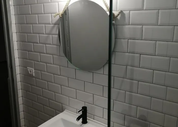 Alcaravaneras (adults Only)