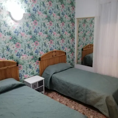 Alcaravaneras (adults Only) Vendégház 2*