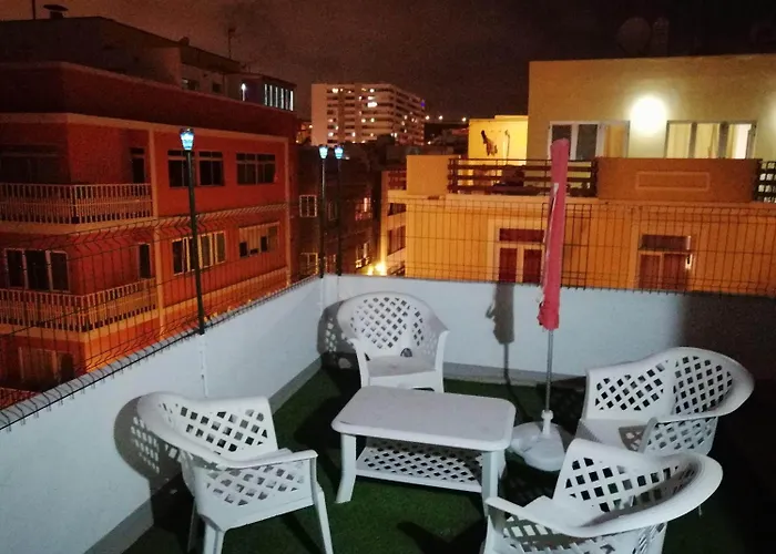 Alcaravaneras (adults Only) 게스트하우스 2*